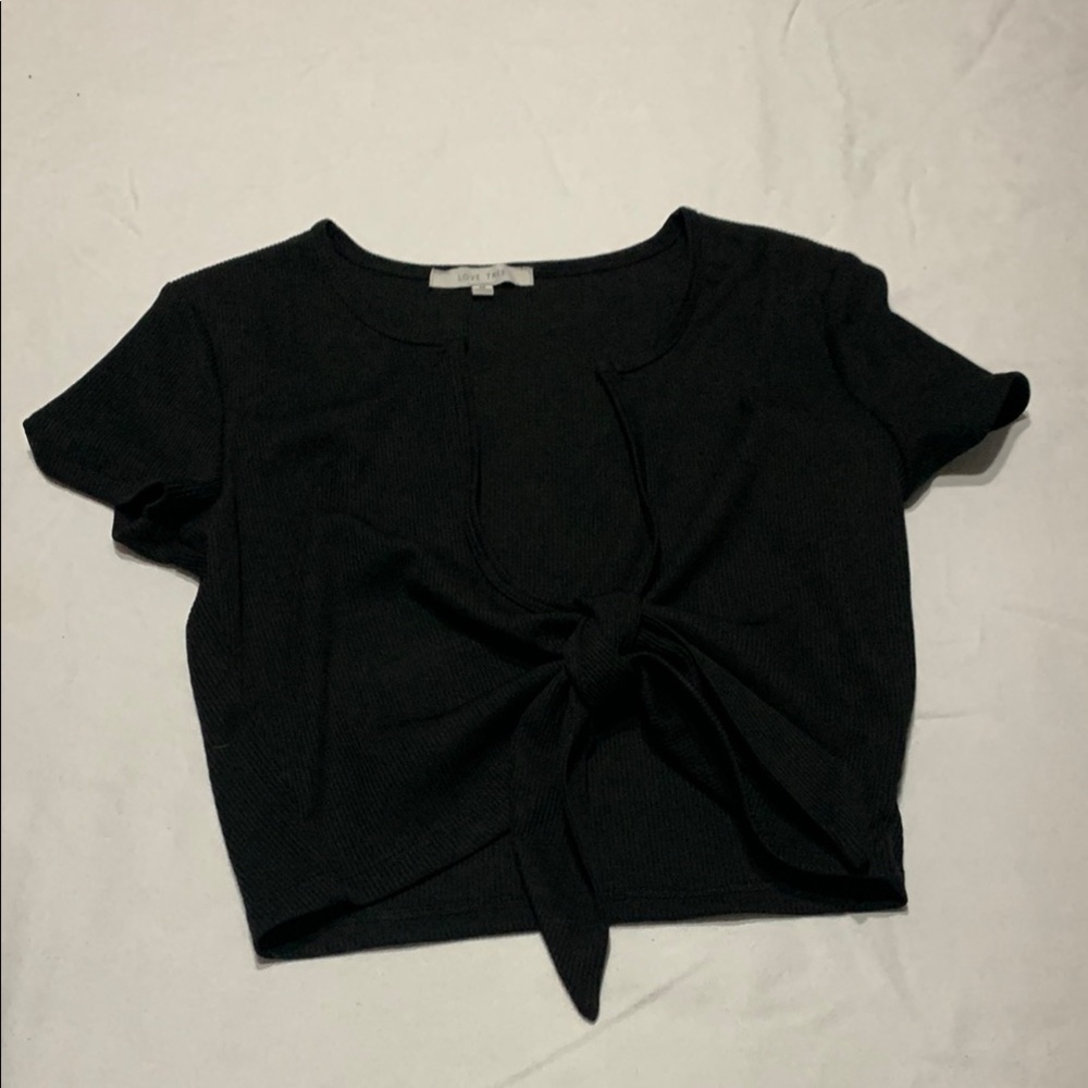 Love Tree Black Tie-Front Crop Blouse